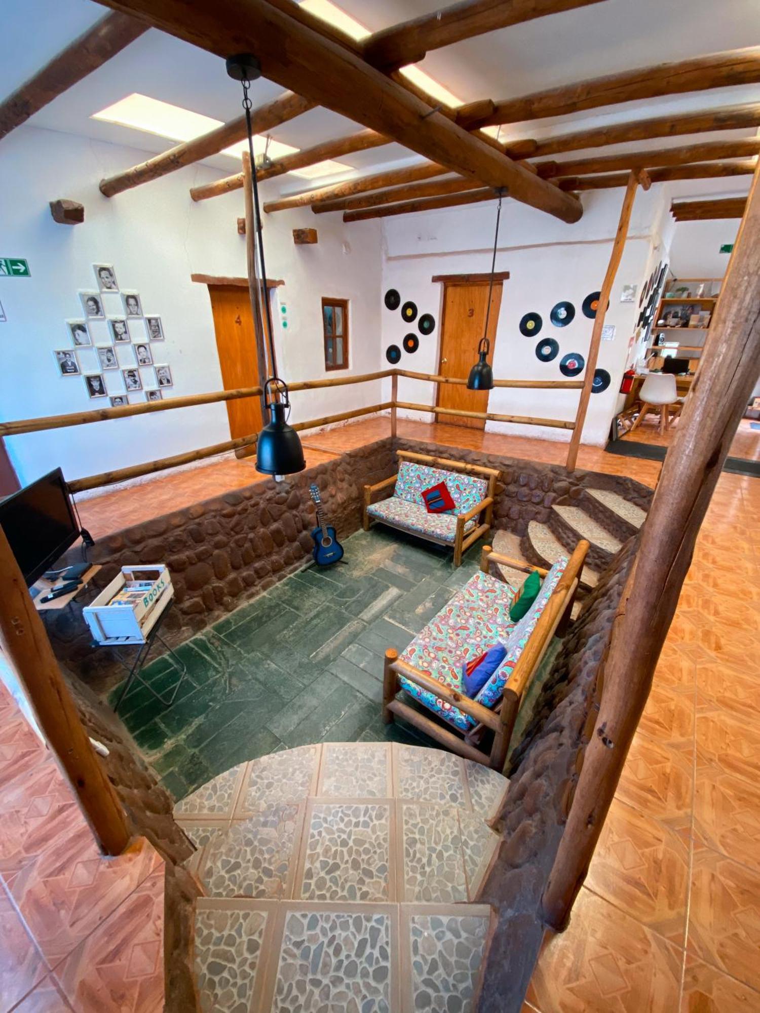 Rey Lagarto Hostel ซานเปโดร เด อาตากามา ภายนอก รูปภาพ